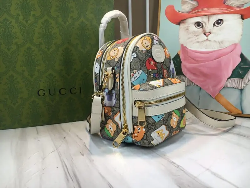 gucci aaa qualite sac a dos  pour femme s_1211b551